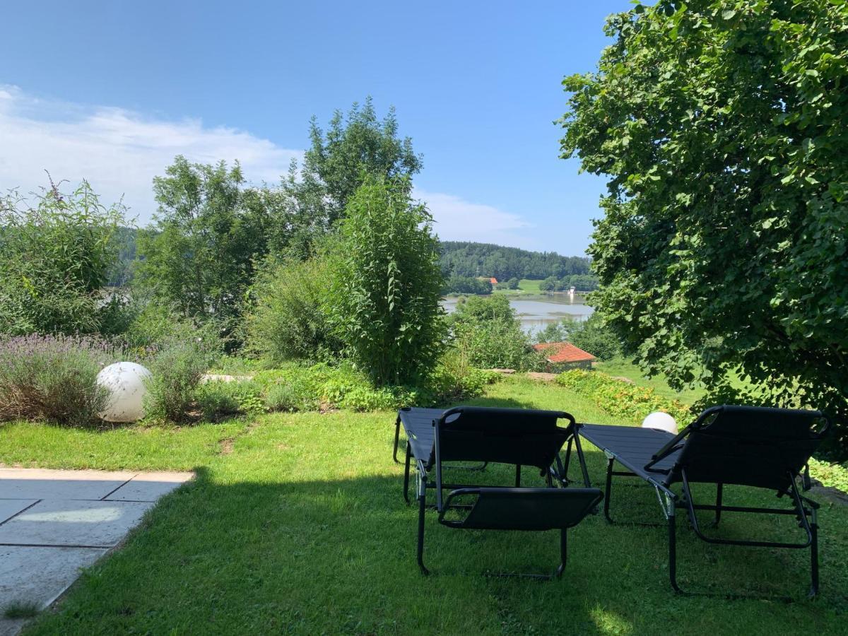 Stille X Weite - Hochwertige Wohnung Mit See-Panorama Kronburg 外观 照片